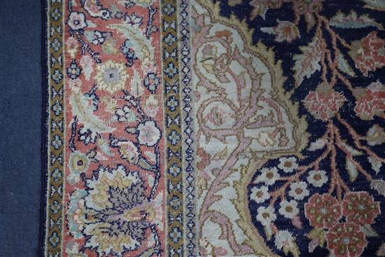 A silk rug 195 x 130cm